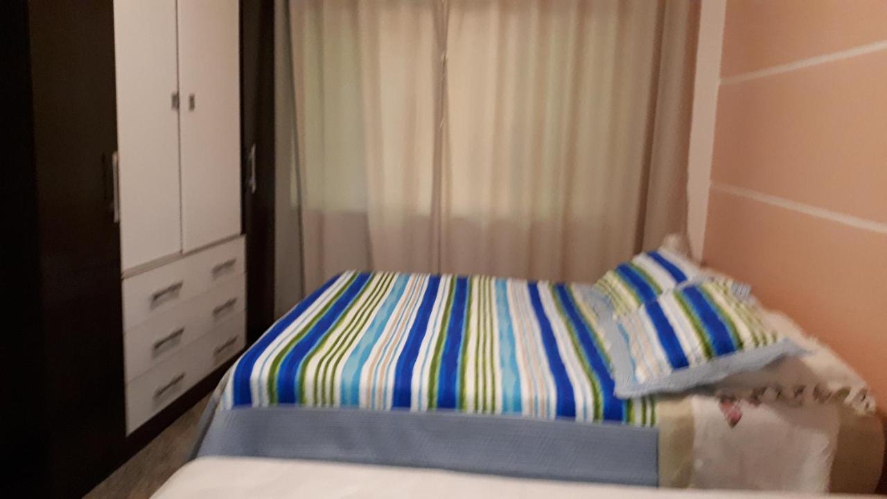 Residencia Familiar Bed and Breakfast Campinas  Eksteriør billede